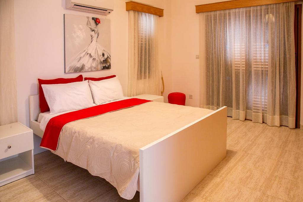 Coral Bay Sunkiss Villa Экстерьер фото